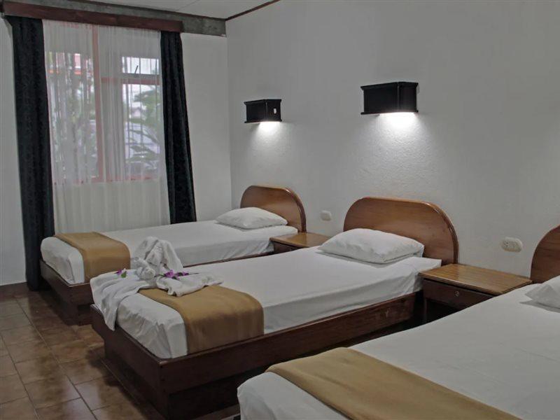 La Fortuna San Bosco Inn מראה חיצוני תמונה