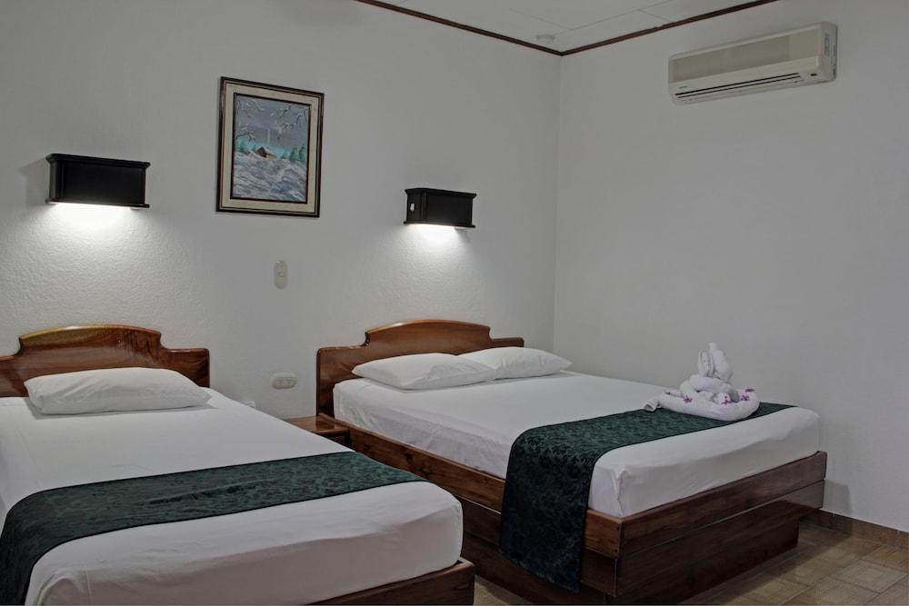 La Fortuna San Bosco Inn מראה חיצוני תמונה